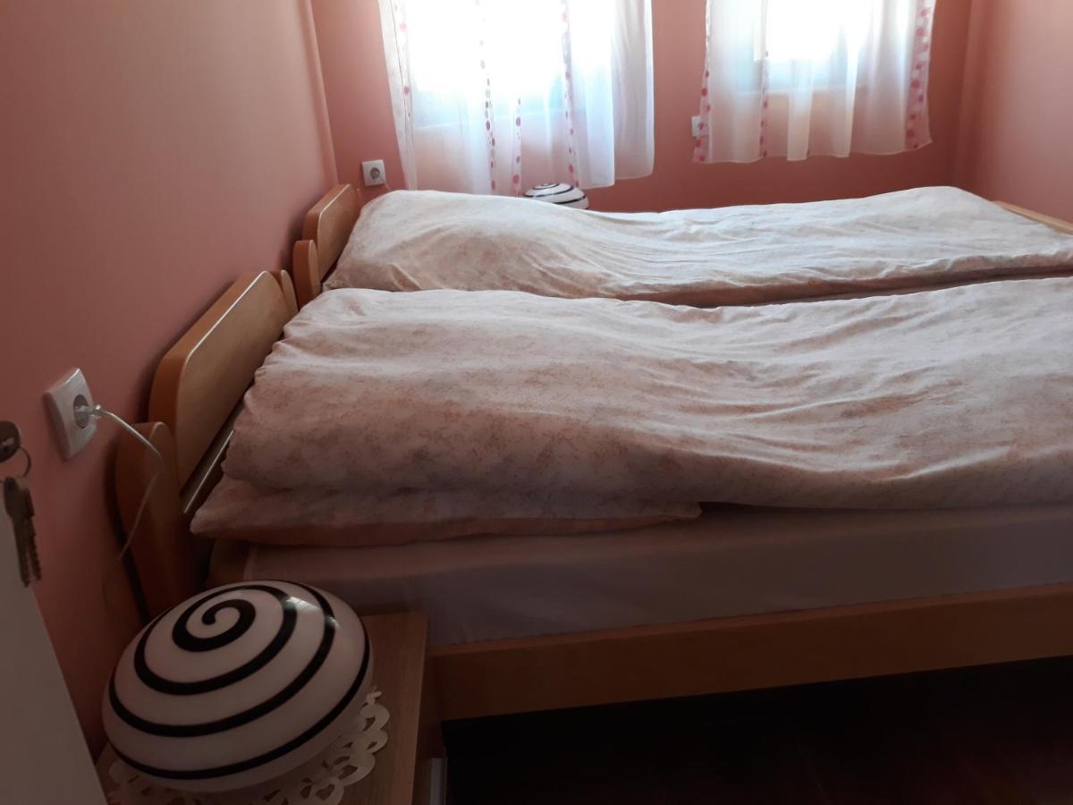 Andi Apartman Pacir Bagian luar foto