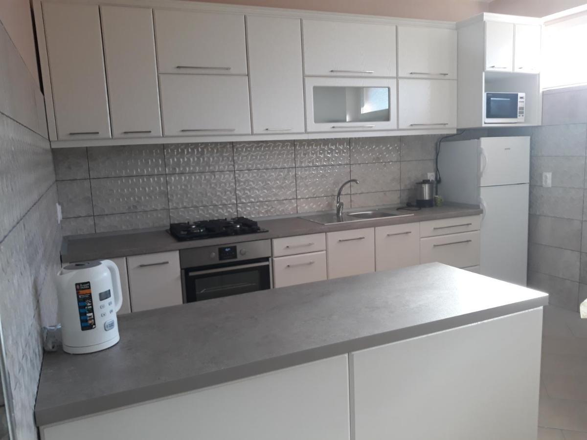 Andi Apartman Pacir Bagian luar foto