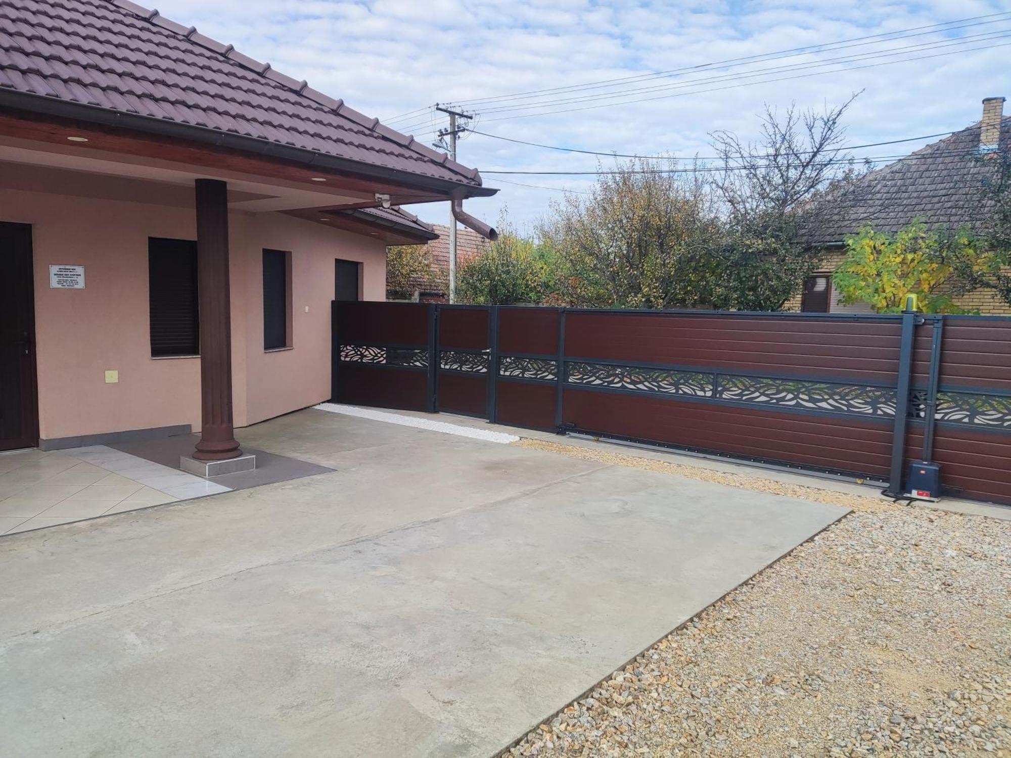 Andi Apartman Pacir Bagian luar foto